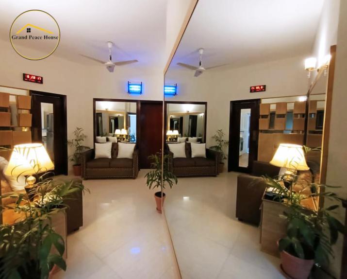 Grand Peace House II Bed and Breakfast Islamabad Eksteriør billede